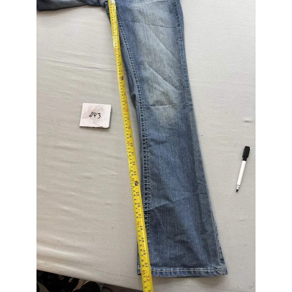 YMI Jeans Women's Size 7 Bootcut Low Rise Embellished Denim Blue Jeans